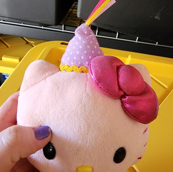 HELLO Kitty Birthday Sanrio - Picture 4 of 4